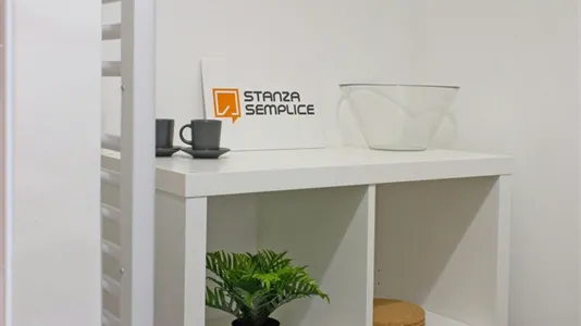 Rooms in Lecco - photo 8