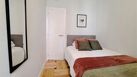 Rooms in Madrid Chamberí - photo 3