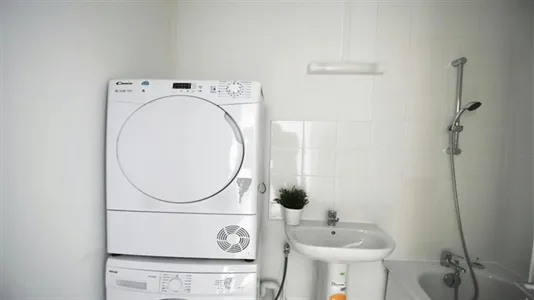 Rooms in Paris 20ème arrondissement - photo 8