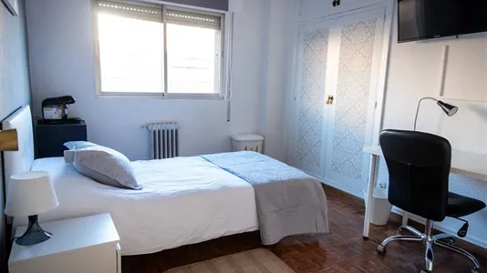 Rooms in Alcalá de Henares - photo 2