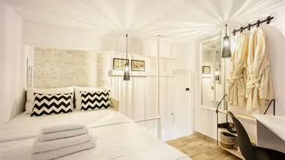 Apartment for rent in Athens Akropoli, Athens