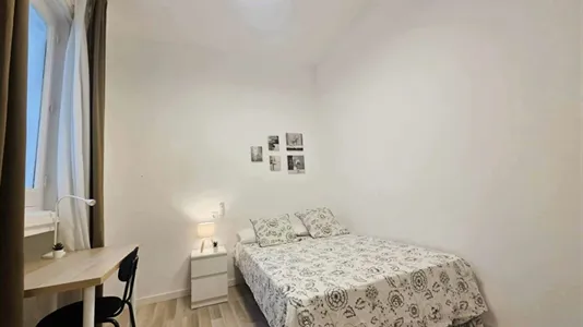 Rooms in Madrid Centro - photo 2