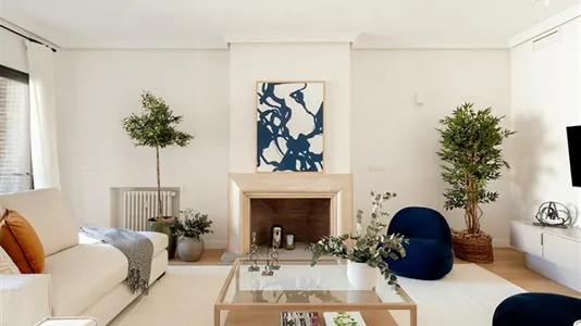 Apartments in Madrid Retiro - photo 2