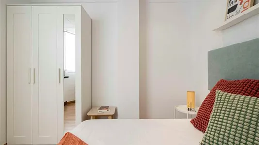 Rooms in Madrid Chamartín - photo 6
