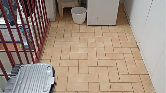 Rooms in Barcelona Eixample - photo 9