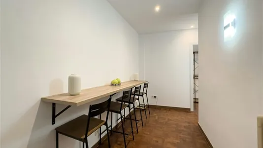 Rooms in Barcelona Eixample - photo 10