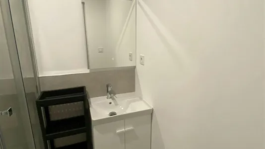 Rooms in Manises - photo 3
