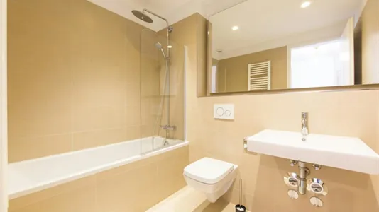 Rooms in Berlin Mitte - photo 10