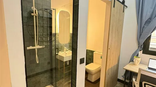 Rooms in Madrid Chamberí - photo 4