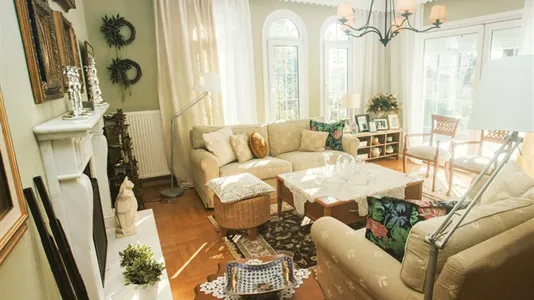 Houses in Delta - photo 4