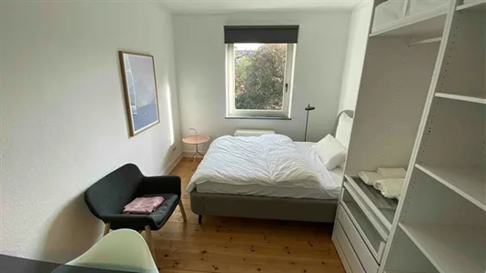 Rooms in Hamburg Nord - photo 1