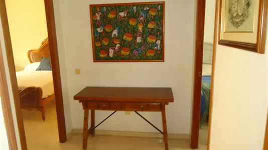 Rooms in Córdoba - photo 5