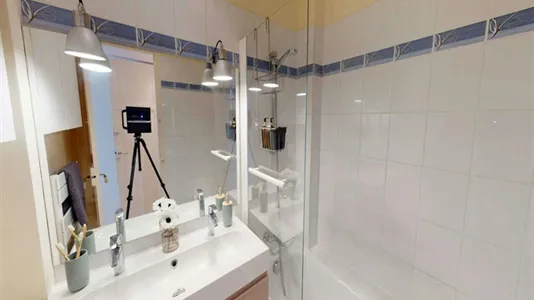 Rooms in Paris 16ème arrondissement (South) - photo 9