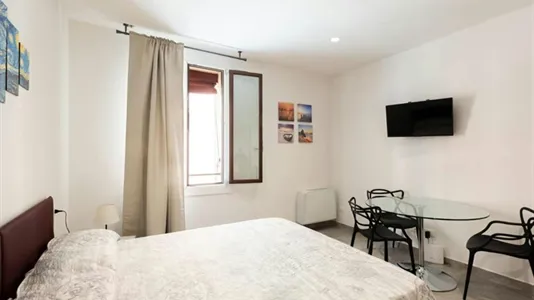 Apartments in Bologna - photo 3
