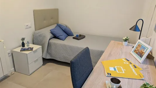 Rooms in Burjassot - photo 2