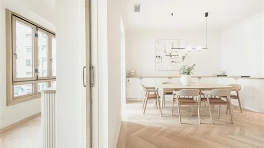 Apartments in Barcelona Eixample - photo 5