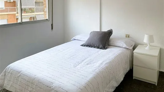 Rooms in Valencia L'Eixample - photo 4