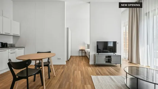 Apartments in Berlin Mitte - photo 2