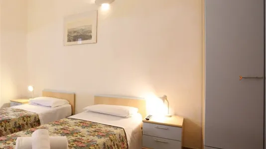 Rooms in Siena - photo 5