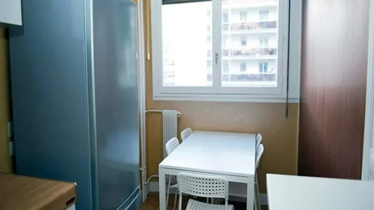 Rooms in Paris 15ème arrondissement - photo 9