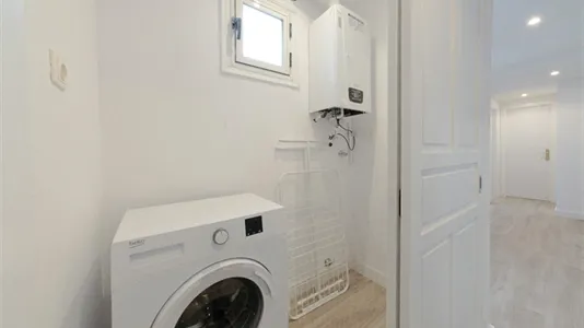 Rooms in Madrid Centro - photo 5