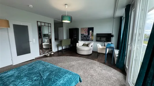 Apartments in Hamburg Eimsbuttel - photo 5