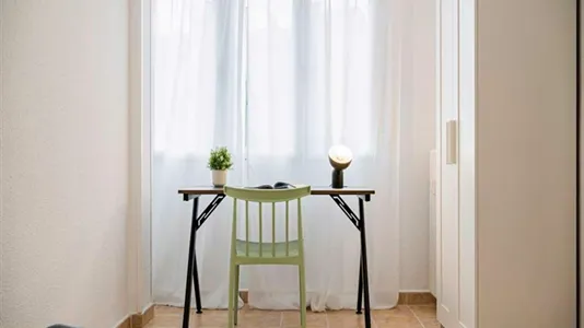 Rooms in Madrid Tetuán - photo 8