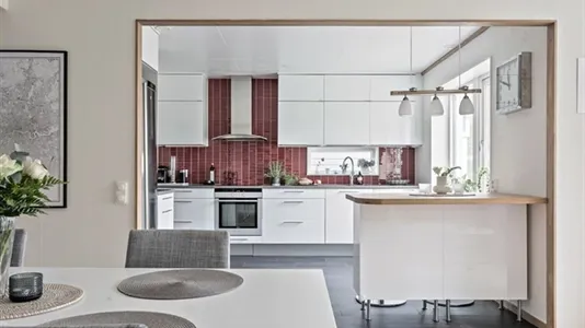 Houses in Mölndal - photo 1