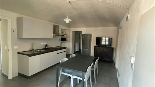 Rooms in Ivrea - photo 4