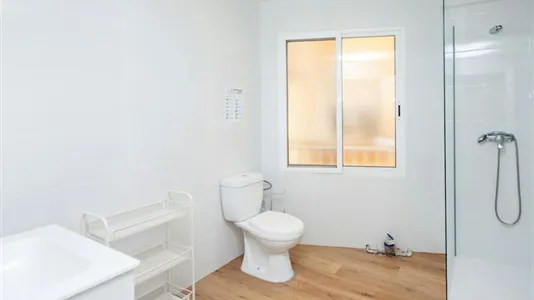 Rooms in Valencia Camins al Grau - photo 5