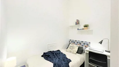 Room for rent in Madrid Chamberí, Madrid