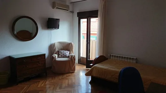 Rooms in Getafe - photo 2