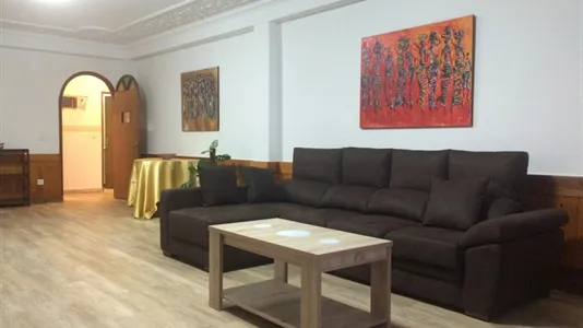 Rooms in Almada - photo 4