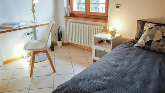 Rooms in Trento - photo 3