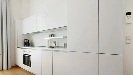 Apartments in Berlin Mitte - photo 4