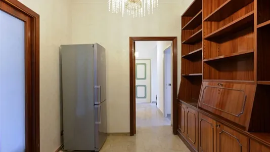 Rooms in Roma Municipio IX – EUR - photo 10