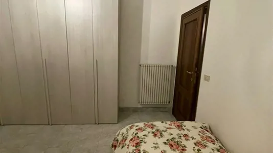 Rooms in Florence - photo 2