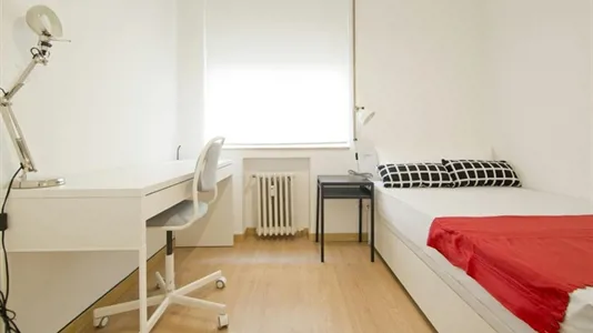 Rooms in Madrid Moncloa-Aravaca - photo 2