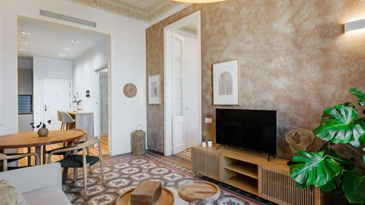 Apartments in Barcelona Ciutat Vella - photo 2