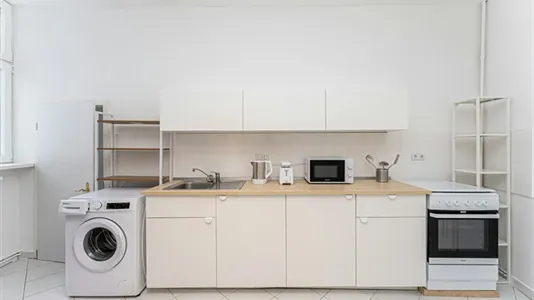 Rooms in Berlin Friedrichshain-Kreuzberg - photo 10