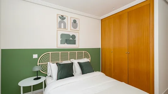 Rooms in Madrid Chamartín - photo 2