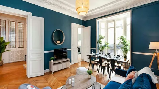 Rooms in Paris 17ème arrondissement - photo 7