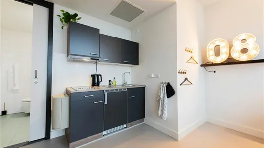 Apartments in Location is not specified - photo 7