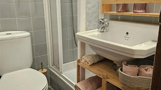 Rooms in Barcelona Eixample - photo 5