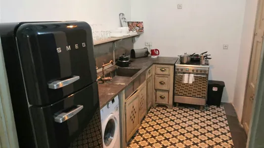 Rooms in Barcelona Ciutat Vella - photo 8