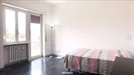 Room for rent, Roma Municipio VIII – Appia Antica, Rome, Via Filippi