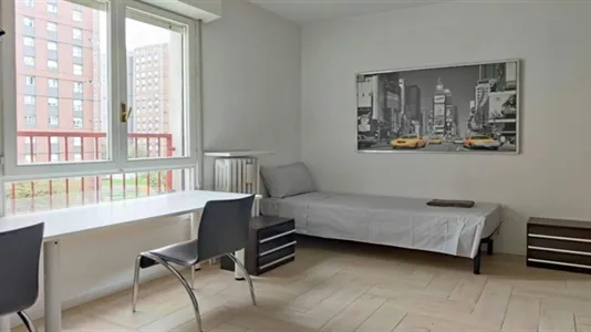 Rooms in Milano Zona 9 - Porta Garibaldi, Niguarda - photo 1