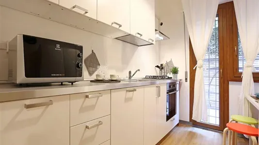 Rooms in Roma Municipio XIV – Monte Mario - photo 7