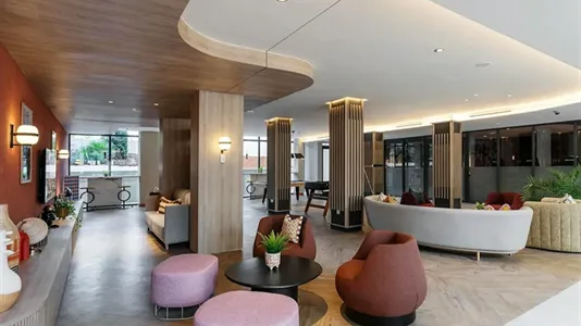 Apartments in Los Bermejales - photo 9