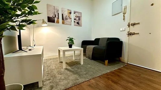 Rooms in Madrid Centro - photo 4